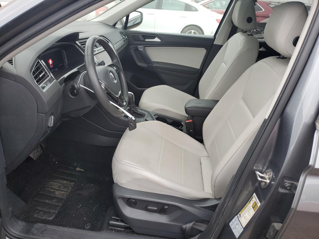 2020 Volkswagen Tiguan - Image 7