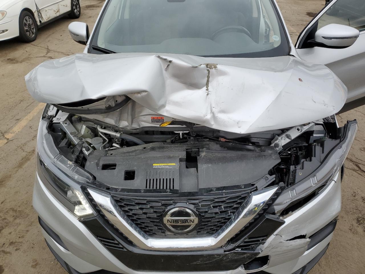 2021 Nissan Rogue - Image 11