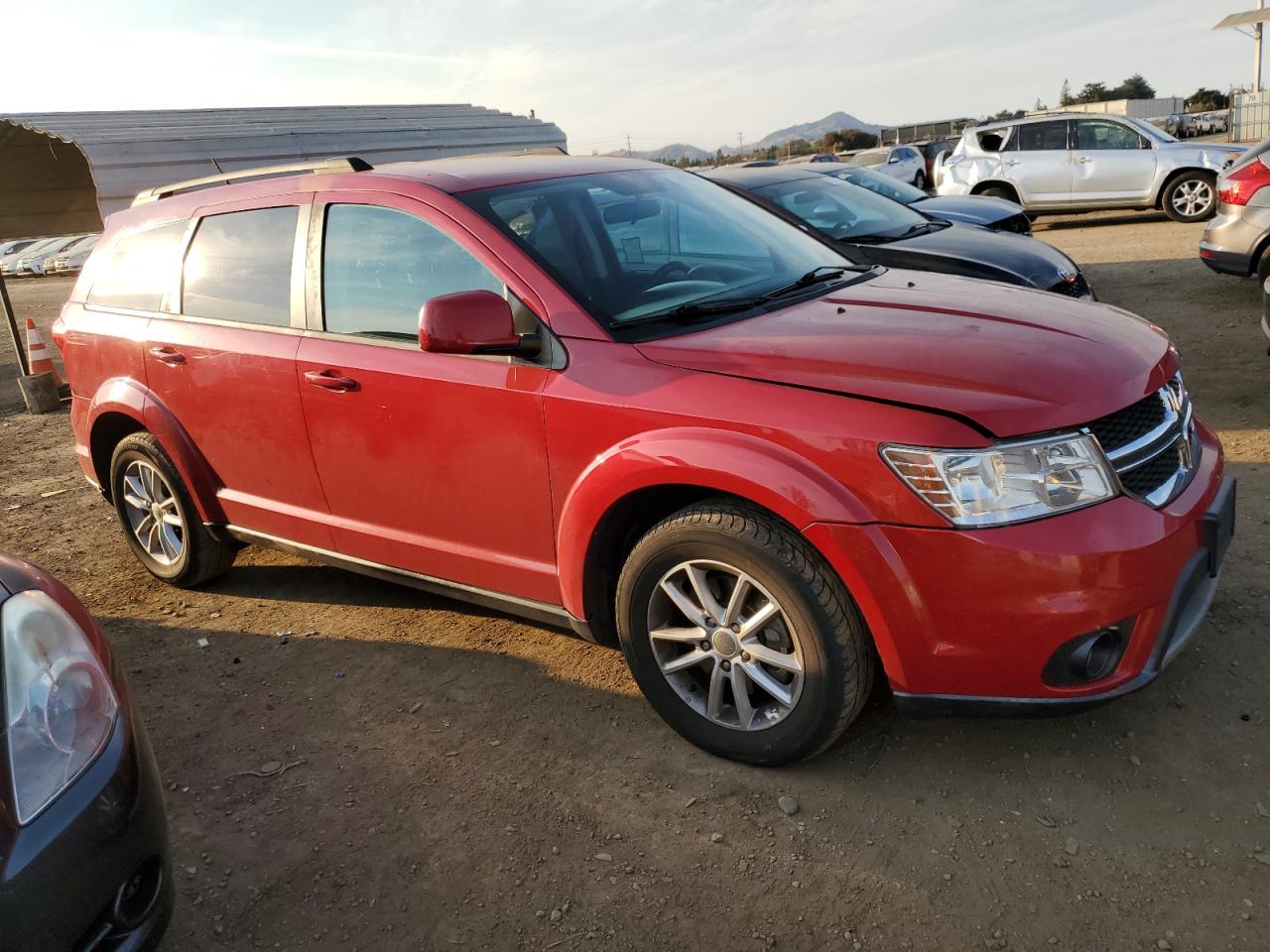 VIN 3C4PDCBB2FT537404 2015 DODGE JOURNEY no.4