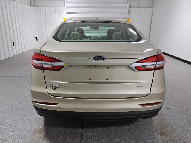  FORD FUSION 2019 Złoty