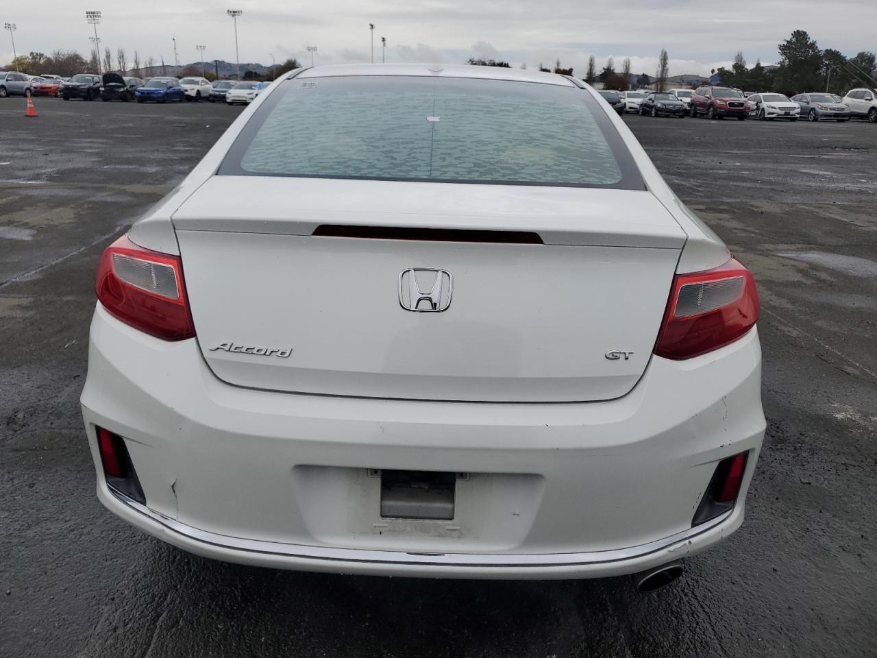2013 Honda Accord - Image 6
