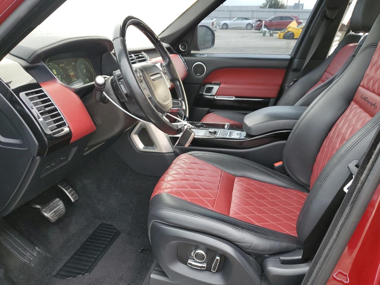 2017 Land Rover Range Rover - Image 7