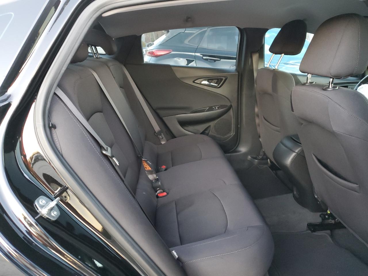 2021 Chevrolet Malibu - Image 10