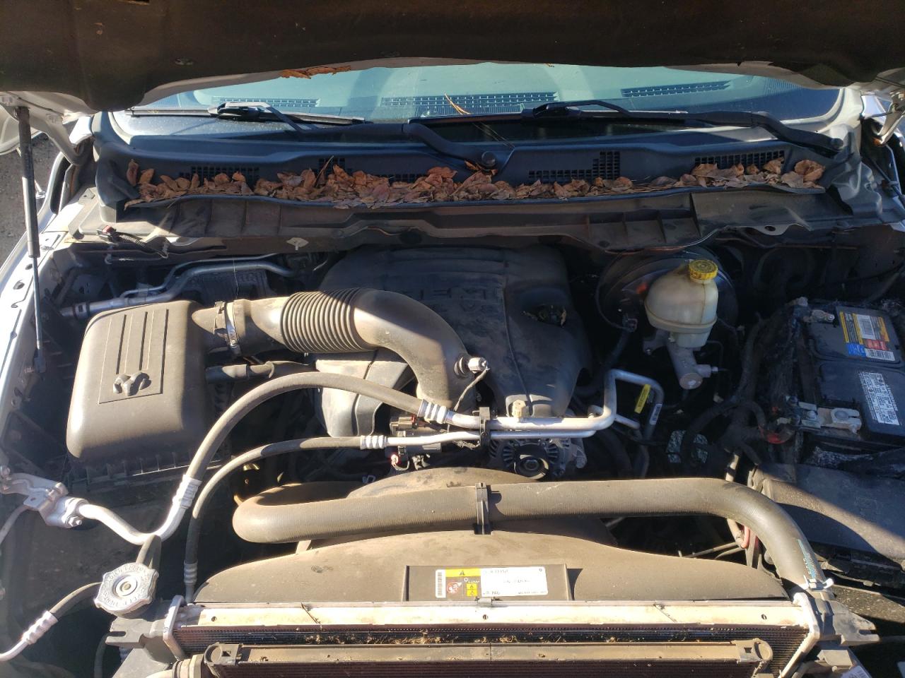 2014 RAM 1500 - Image 11