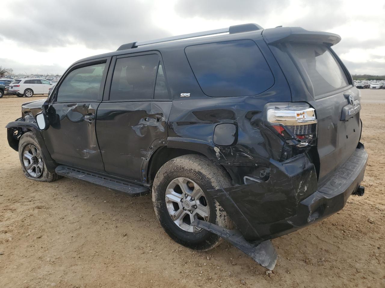 2019 Toyota 4Runner - Image 2