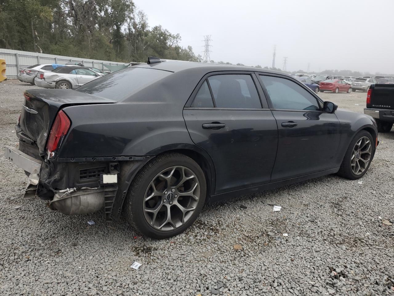 VIN 2C3CCABG5FH859890 2015 CHRYSLER 300 no.3