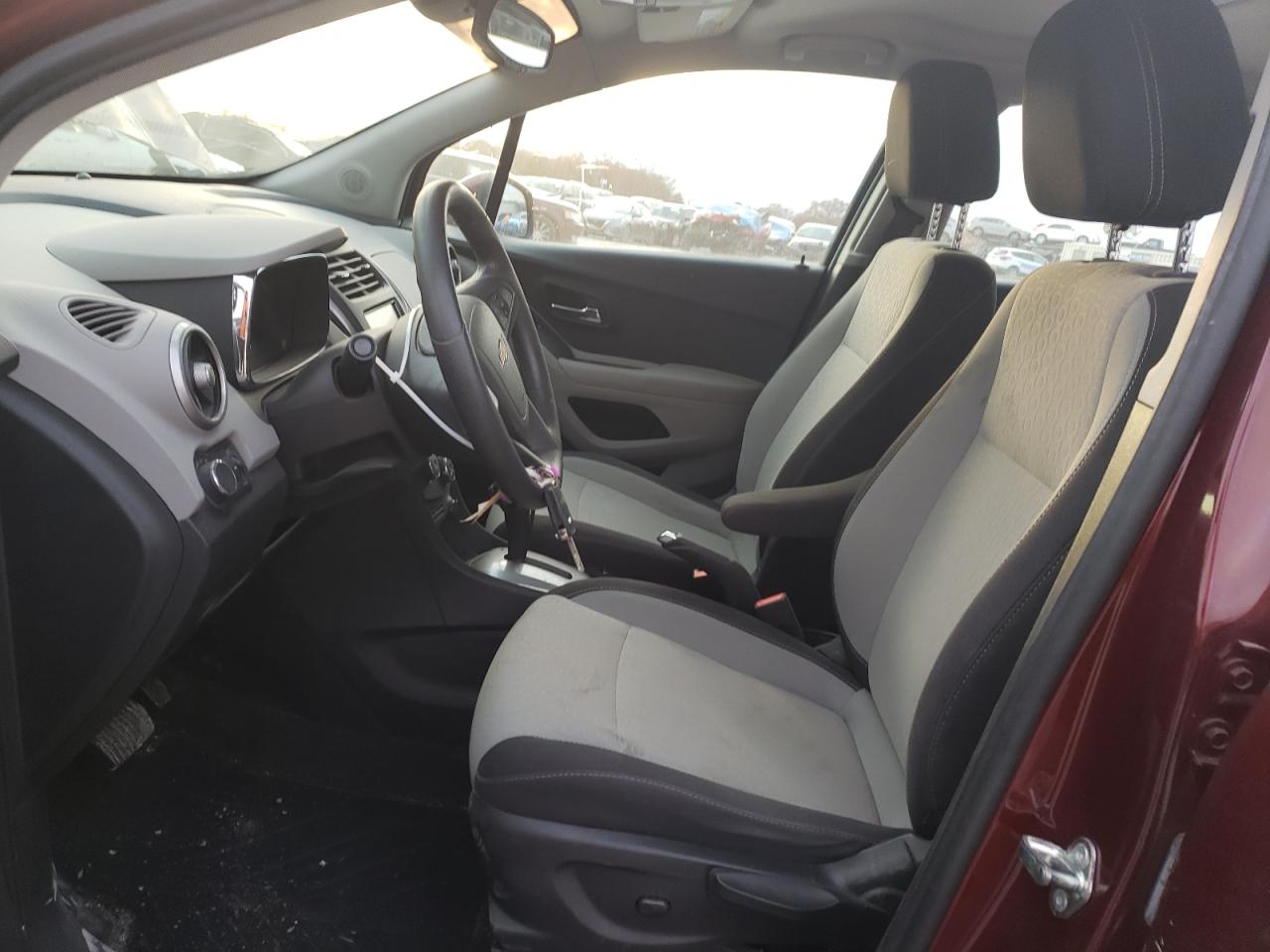 2016 Chevrolet Trax - Image 7