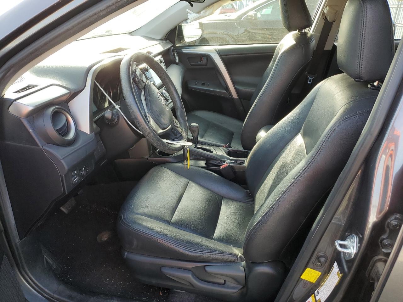 2017 Toyota RAV 4 - Image 7