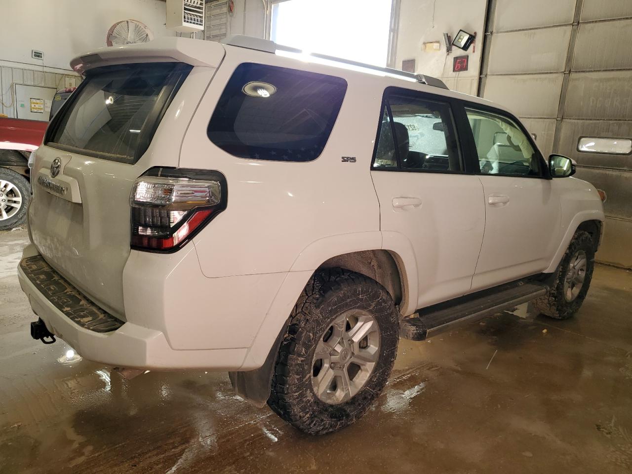 VIN JTEBU5JR9H5428263 2017 TOYOTA 4RUNNER no.3