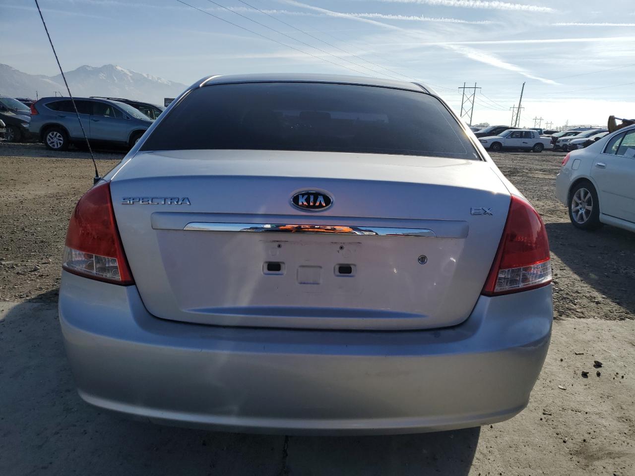 2009 Kia Spectra - Image 6