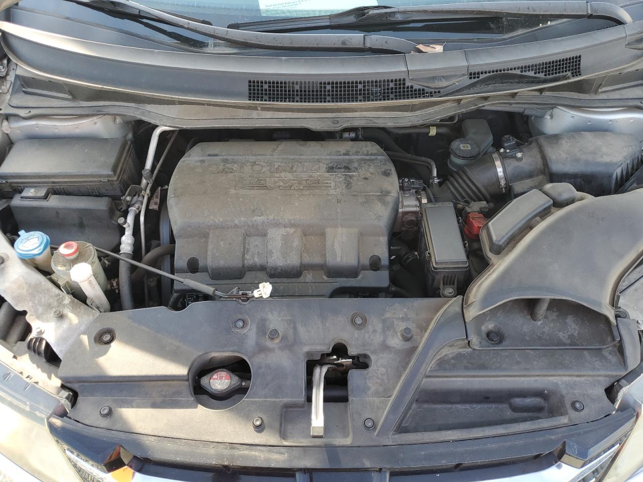 2015 Honda Odyssey - Image 12