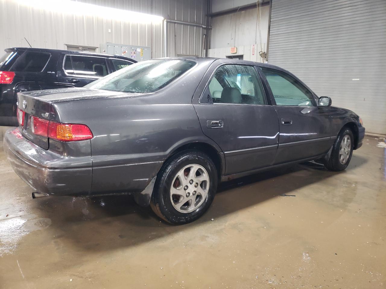 2000 Toyota Camry - Image 3