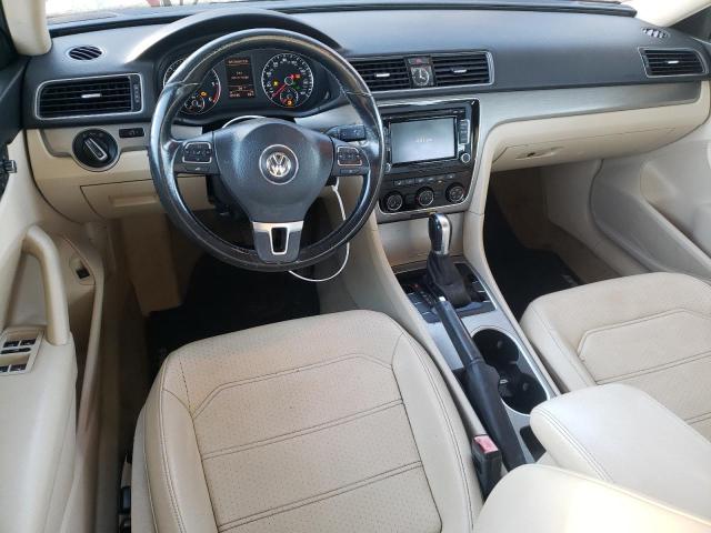  VOLKSWAGEN PASSAT 2015 Колір засмаги