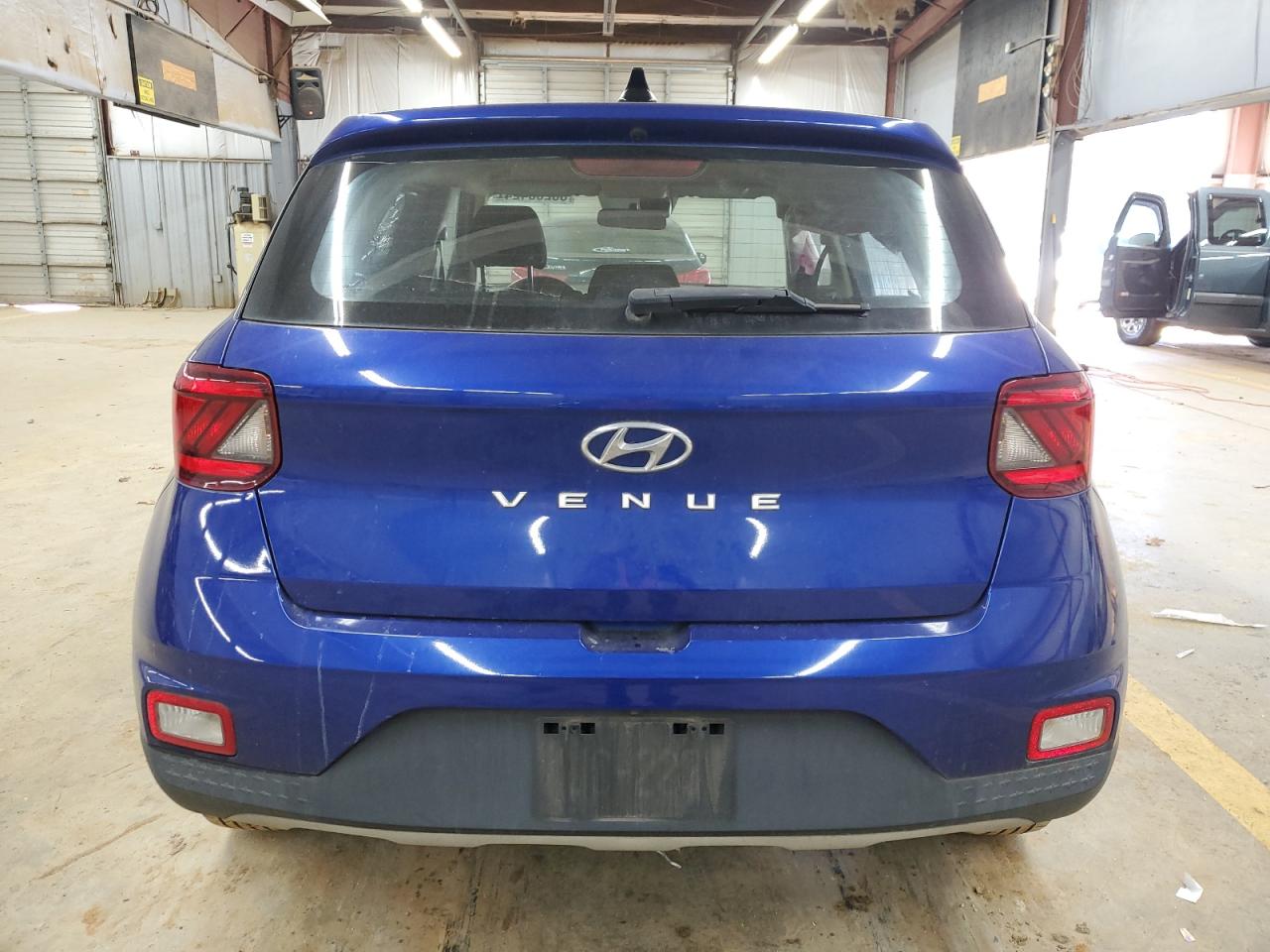 2020 Hyundai Venue Se VIN: KMHRB8A37LU044935 Lot: 83208424