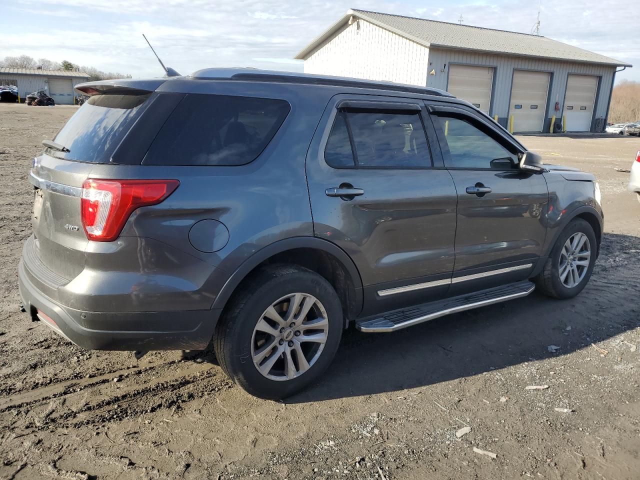 VIN 1FM5K8D84KGA48282 2019 FORD EXPLORER no.3