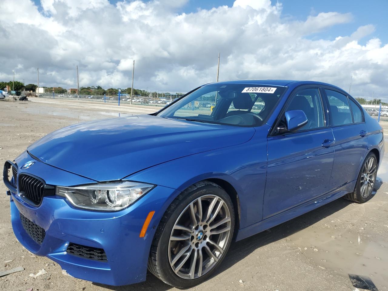 2013 BMW 3 SERIES