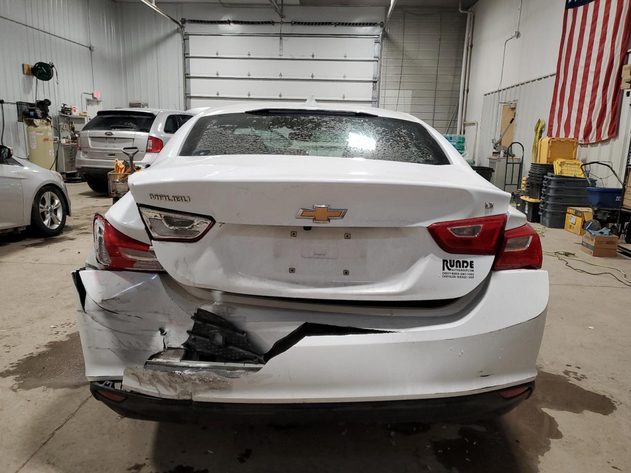 VIN 1G1ZE5STXHF103778 2017 CHEVROLET MALIBU no.6