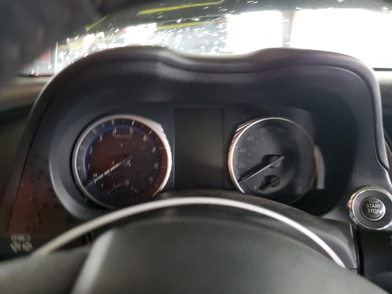 2017 Infiniti Q50 - Image 9