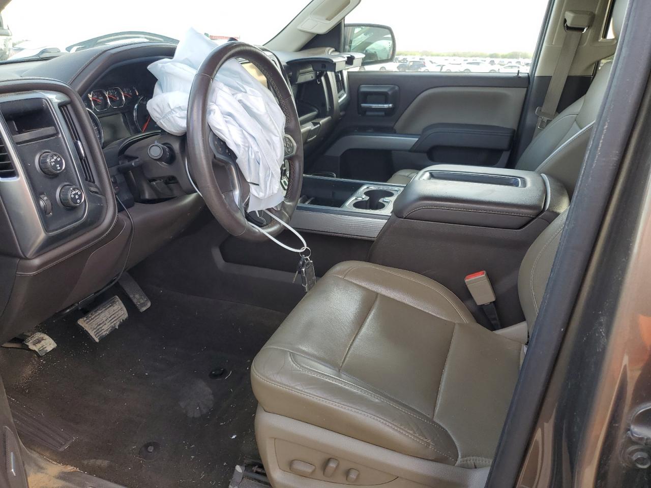 2014 Chevrolet Silverado - Image 7