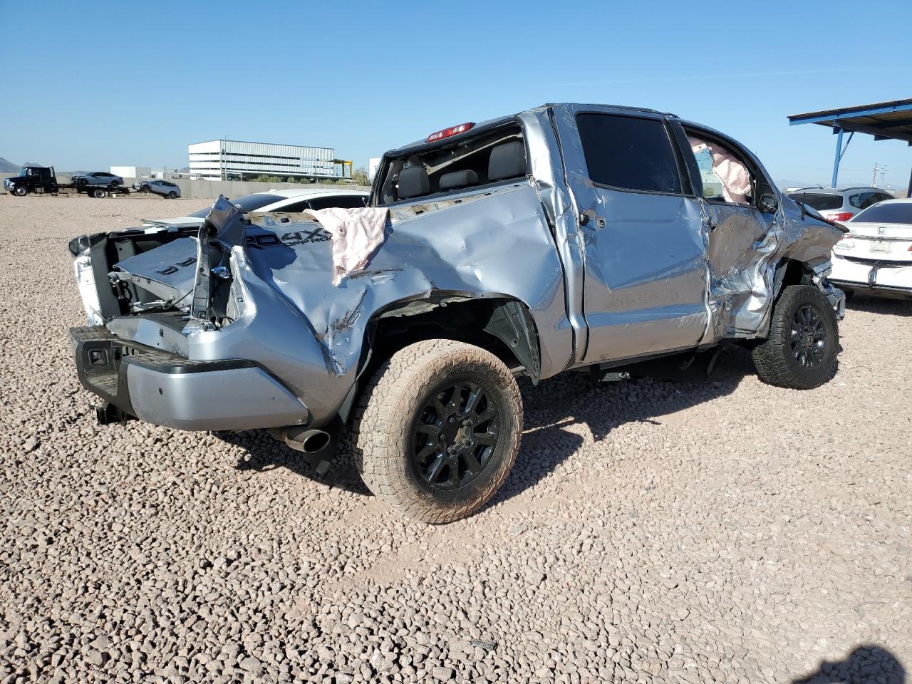 2018 Toyota Tundra - Image 3