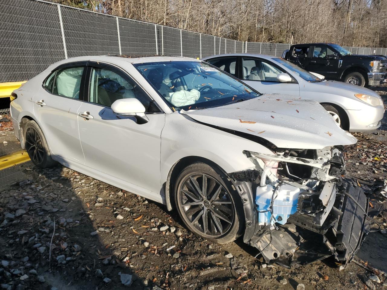 2023 Toyota Camry - Image 4