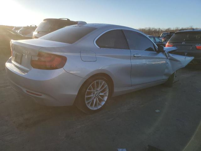  BMW 2 SERIES 2015 Серебристый