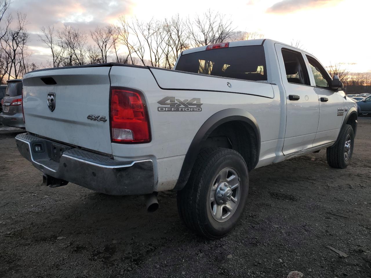2017 RAM 2500 - Image 3
