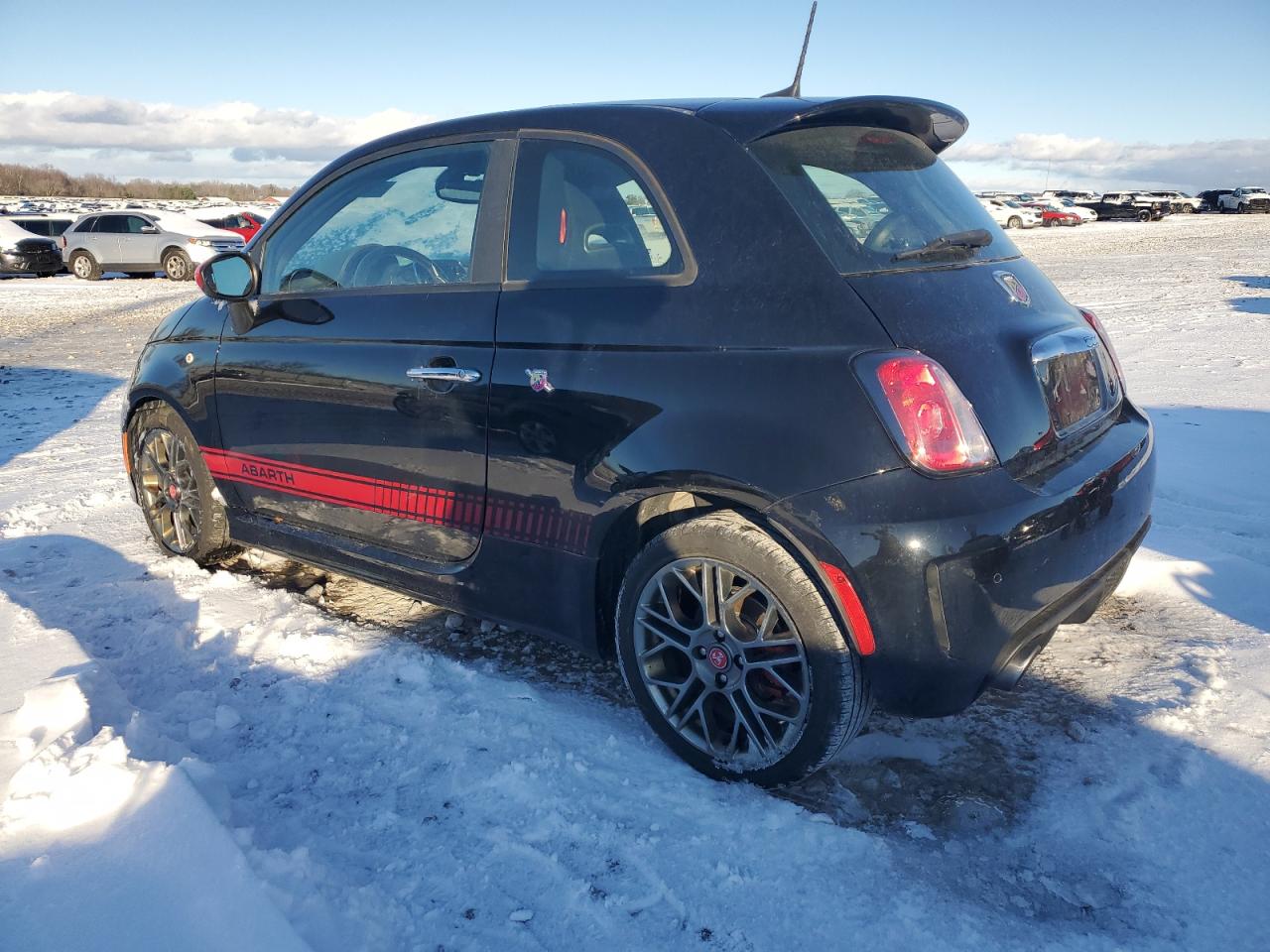 VIN 3C3CFFFH3HT522586 2017 FIAT 500 no.2