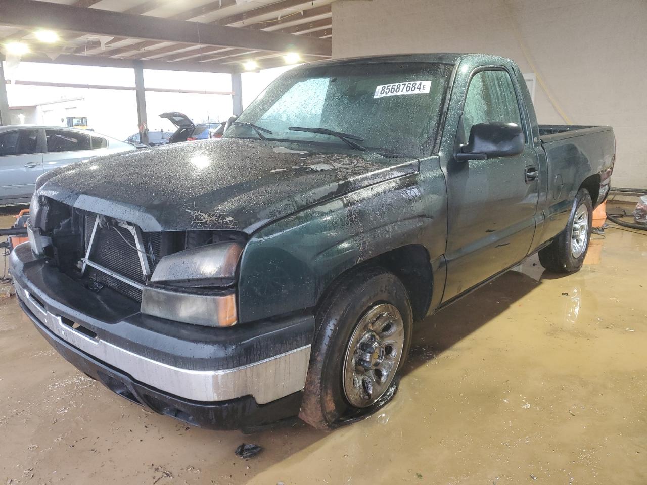 2005 Chevrolet Silverado - Image 1