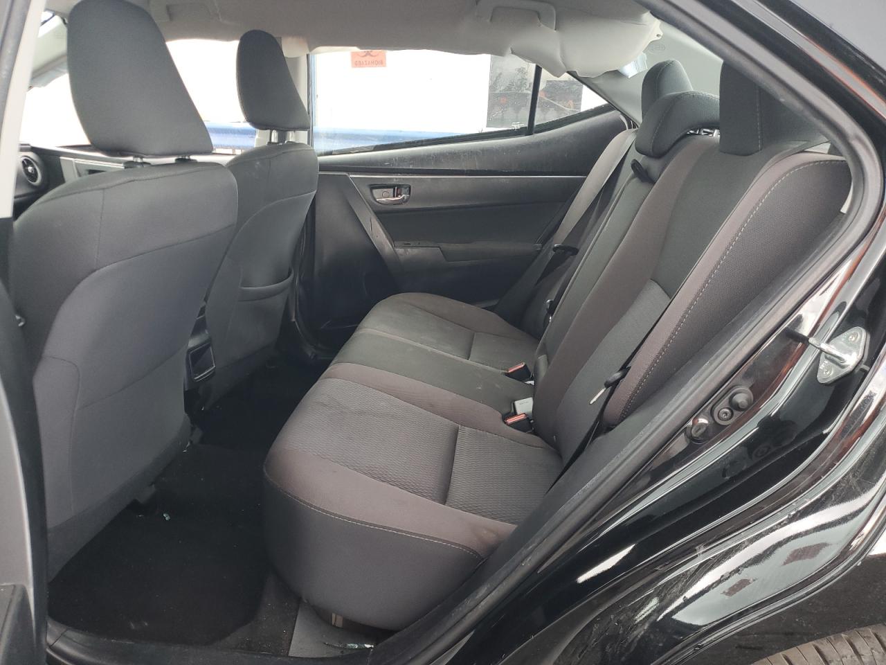 2018 Toyota Corolla - Image 10