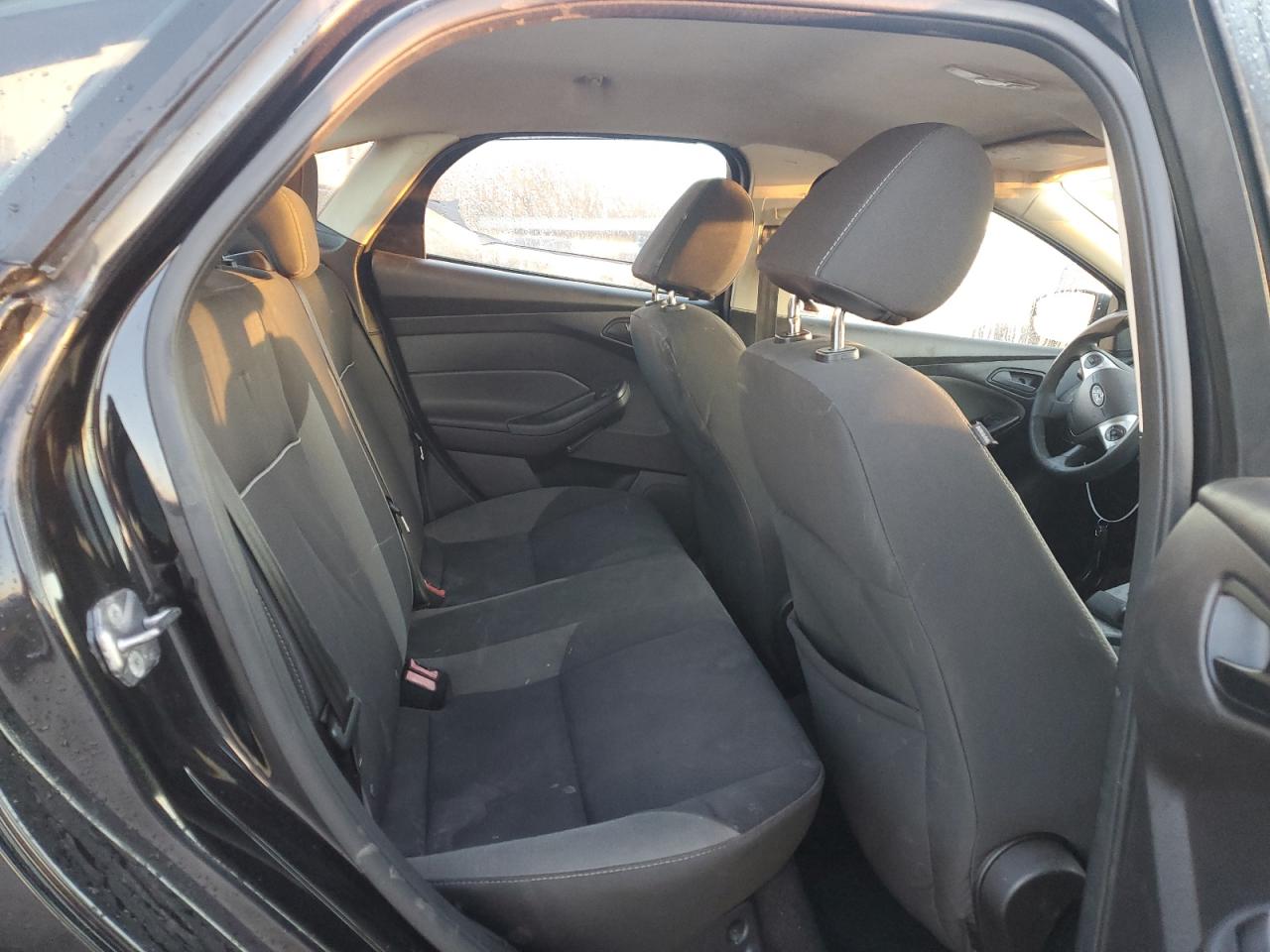 2012 Ford Focus - Image 10