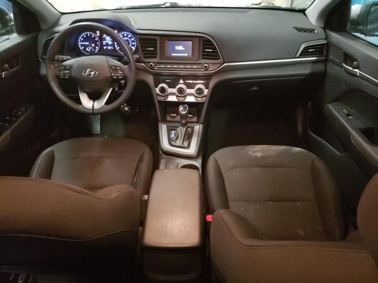 2019 Hyundai Elantra - Image 8
