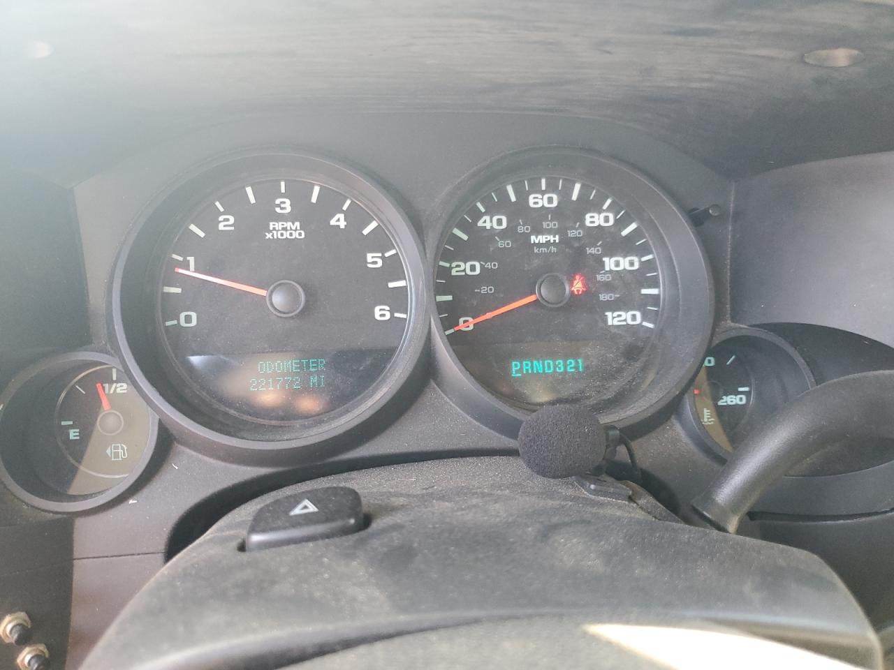 2009 Chevrolet Silverado - Image 9