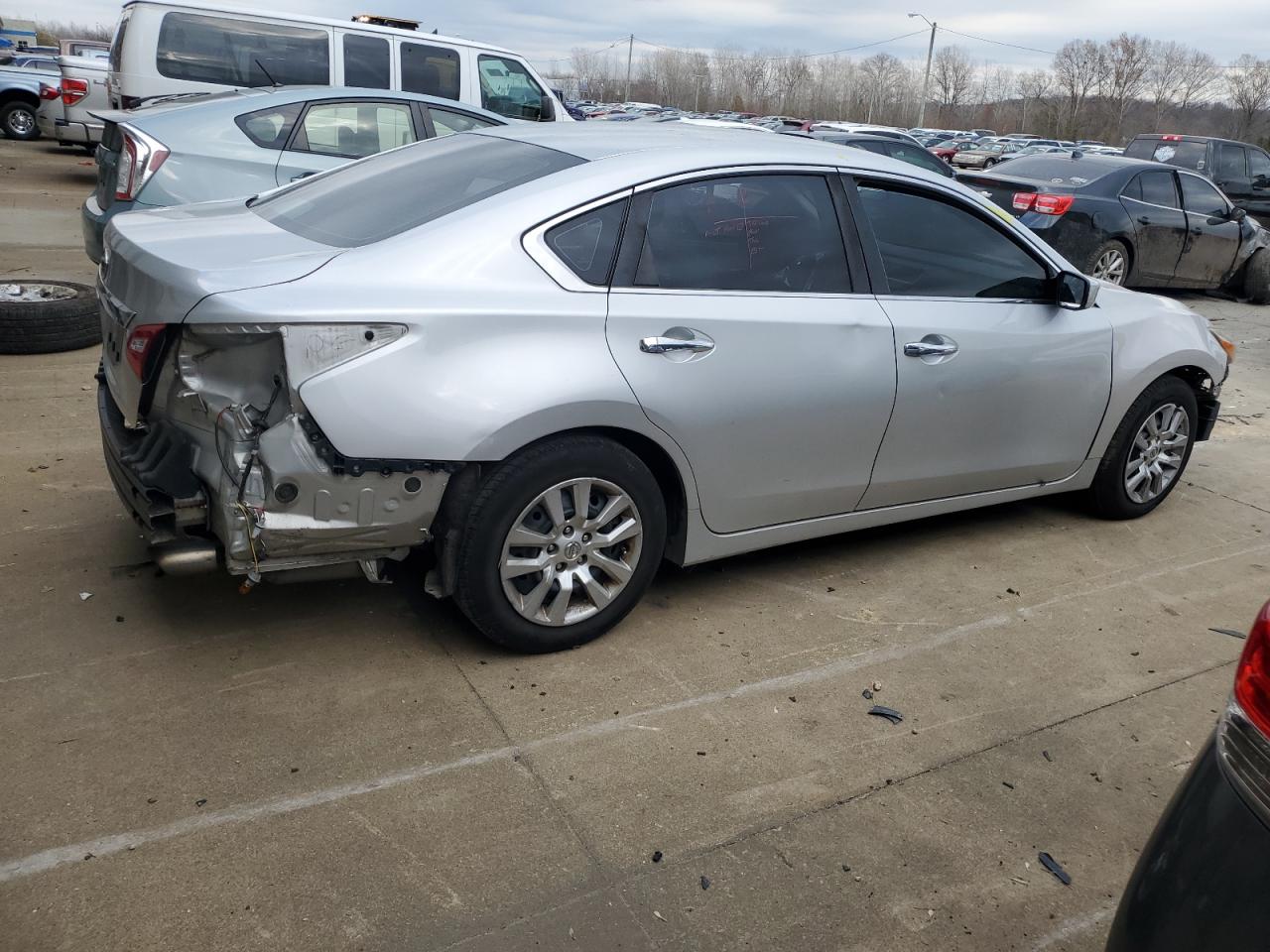 2016 Nissan Altima - Image 3