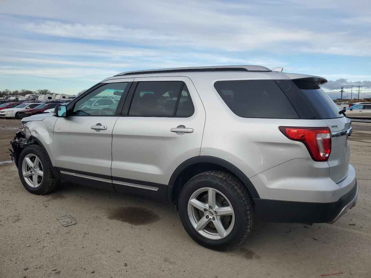 VIN 1FM5K8D85GGC27857 2016 FORD EXPLORER no.2