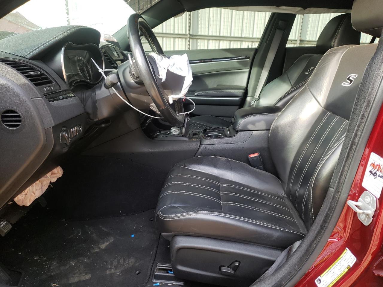 2021 Chrysler 300 - Image 7