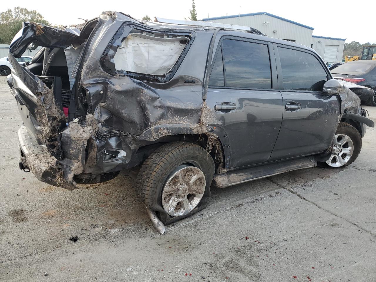 2018 Toyota 4Runner - Image 3