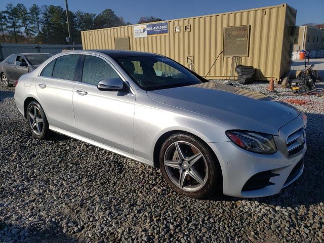  MERCEDES-BENZ E-CLASS 2017 Srebrny