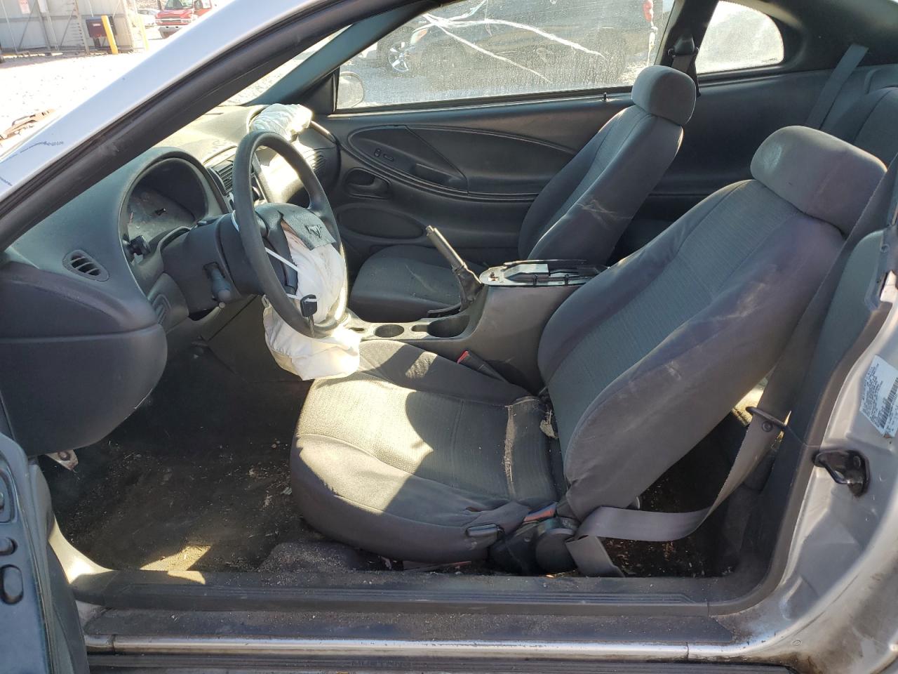 2004 Ford Mustang VIN: 1FAFP40624F175537 Lot: 71970395