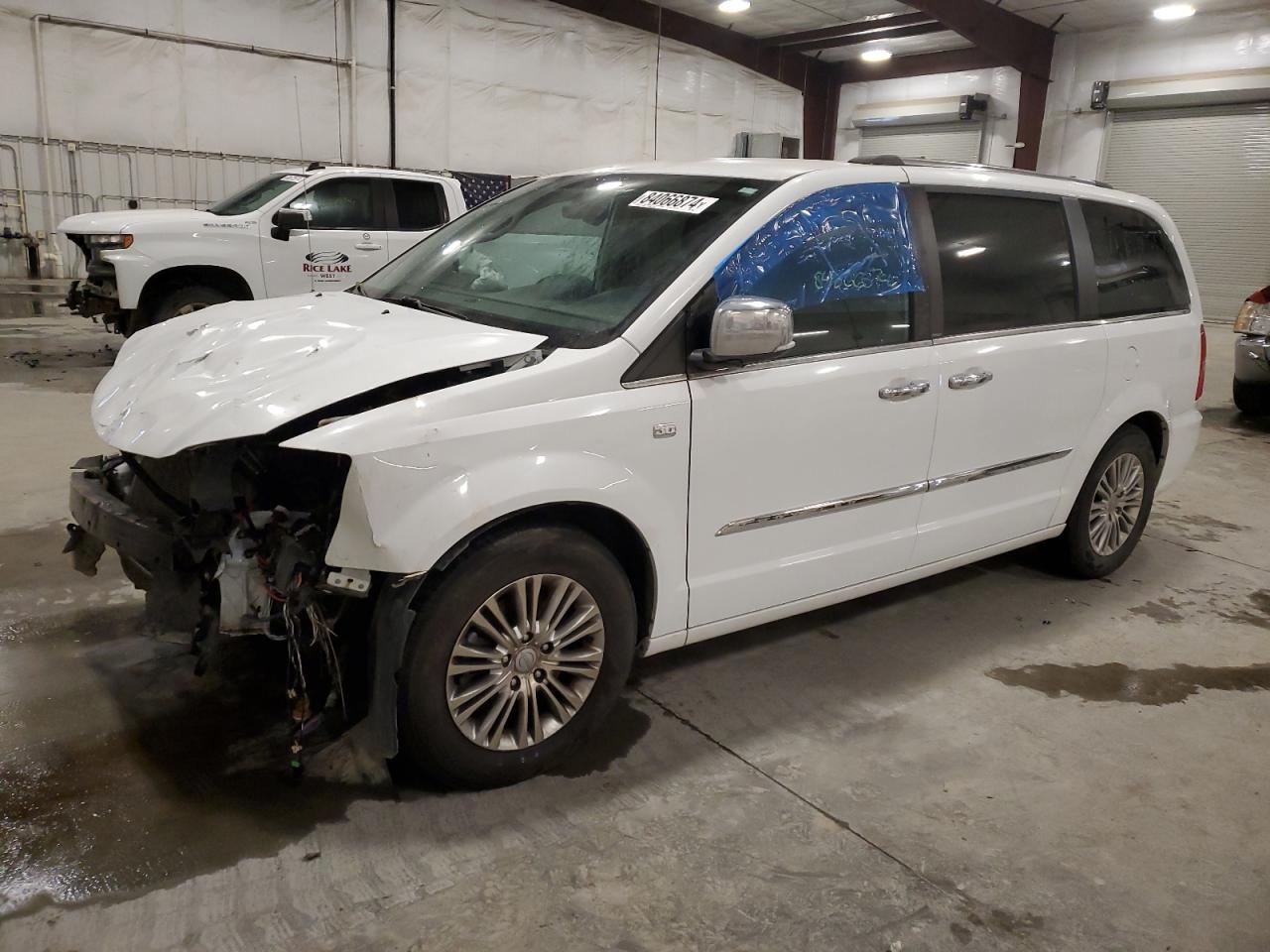 2014 CHRYSLER MINIVAN