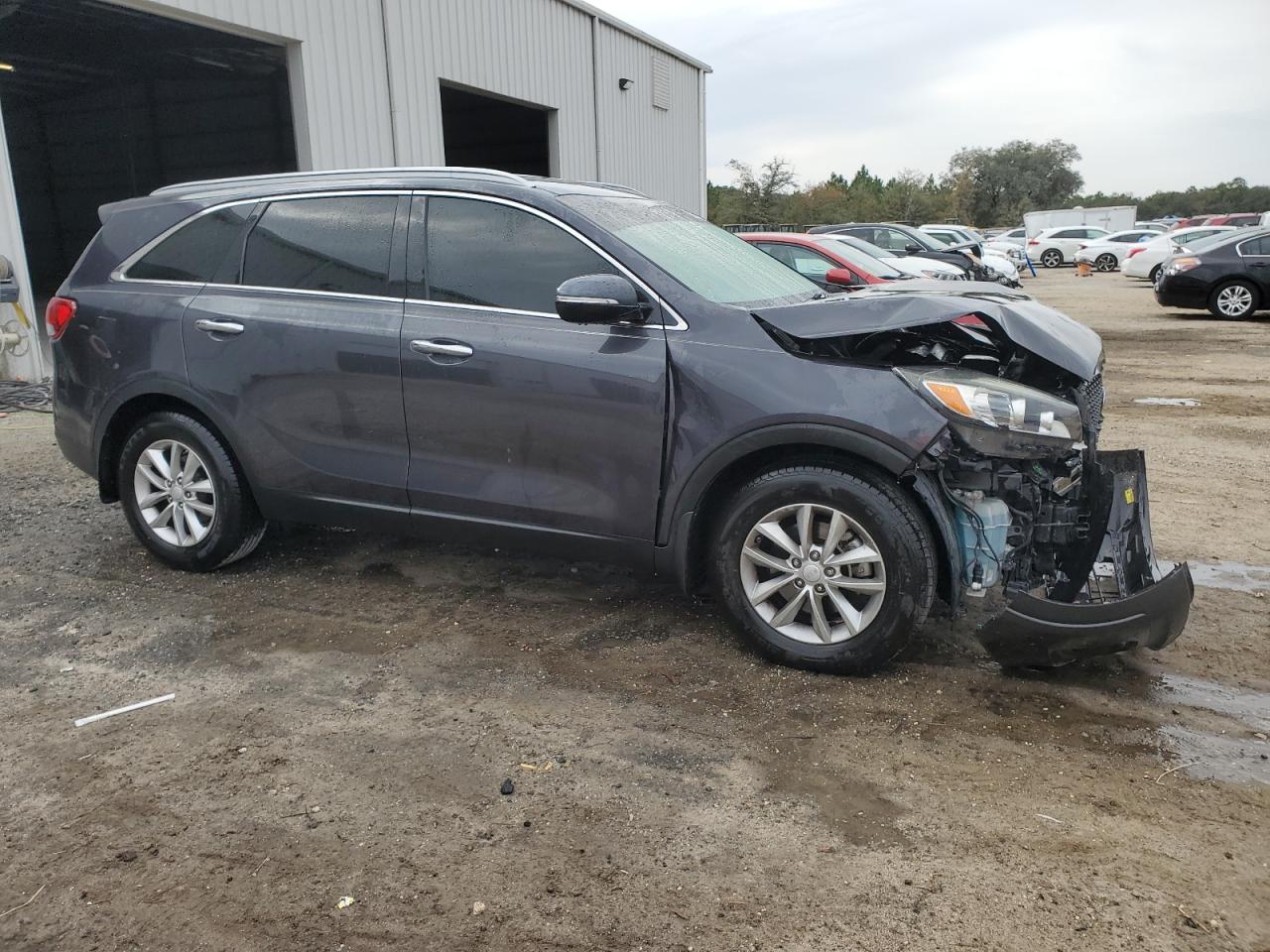 2016 Kia Sorento - Image 4