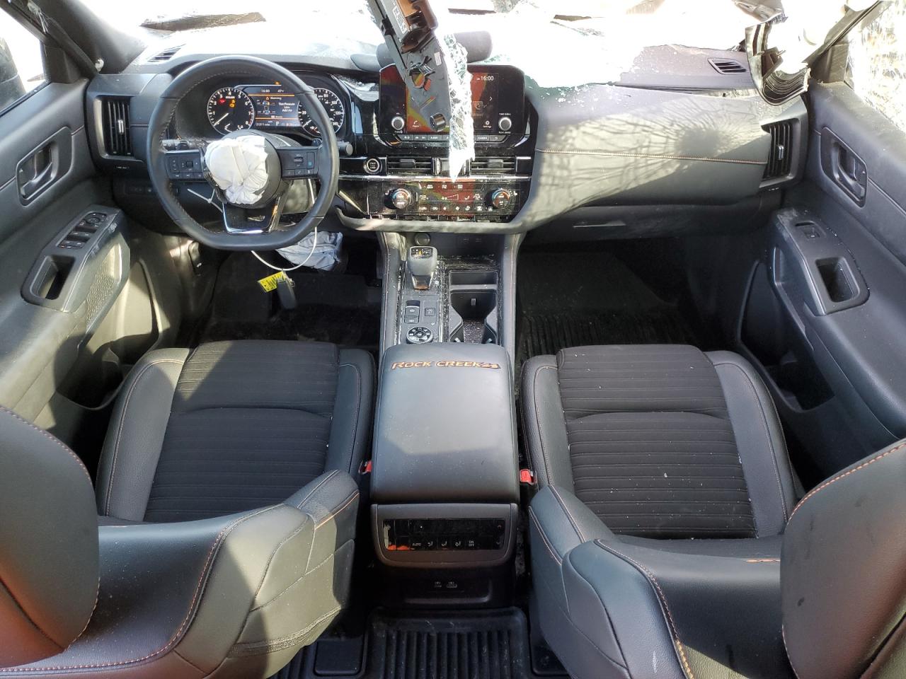 2024 Nissan Pathfinder - Image 8