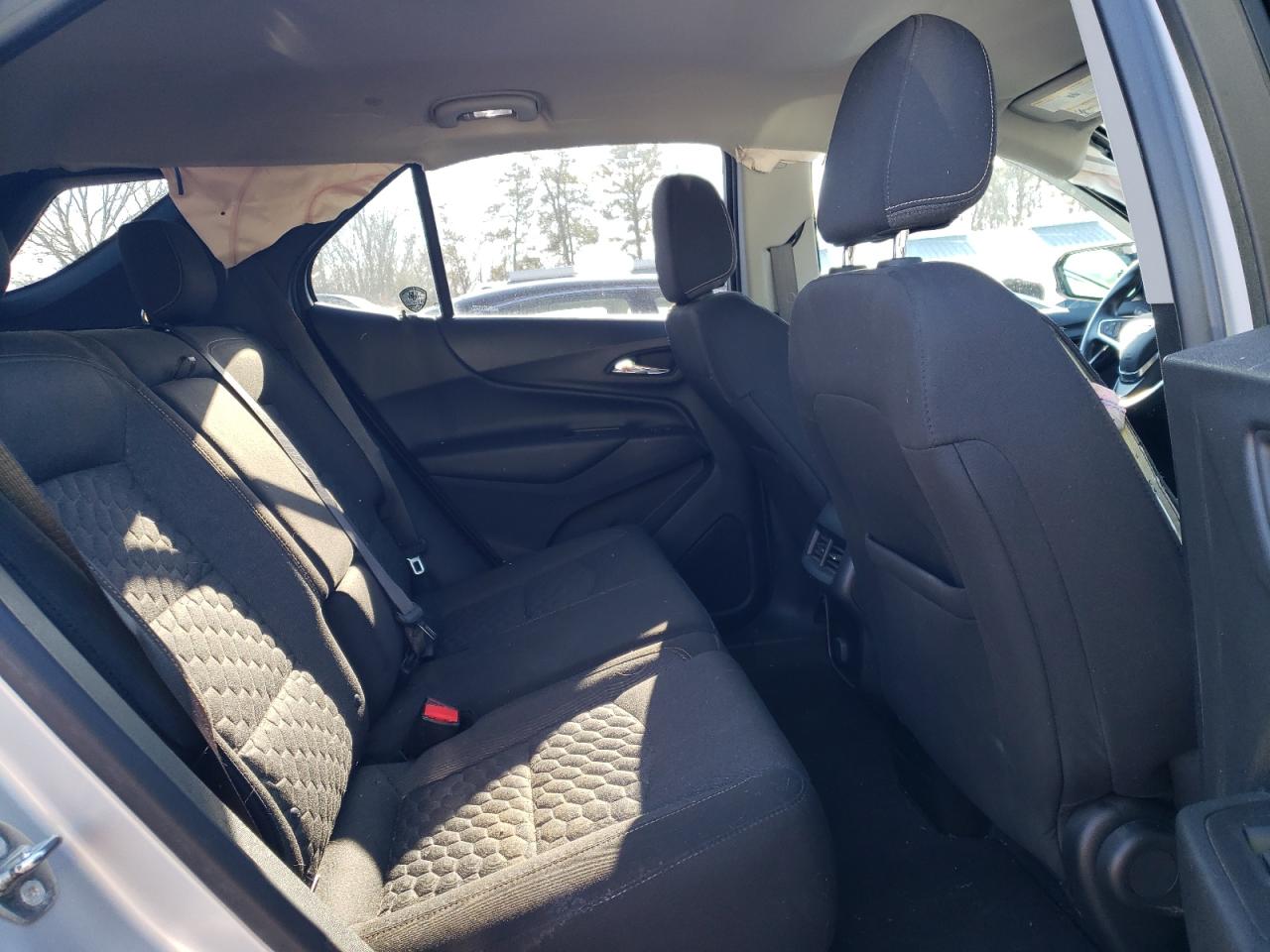 2018 Chevrolet Equinox - Image 11