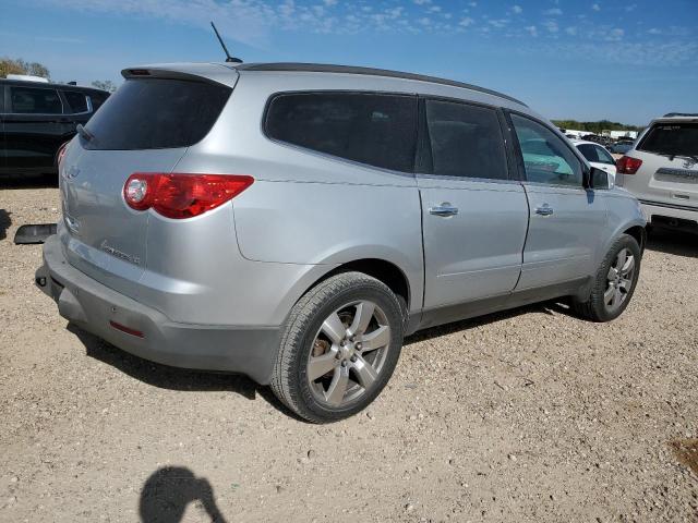  CHEVROLET TRAVERSE 2012 Сріблястий