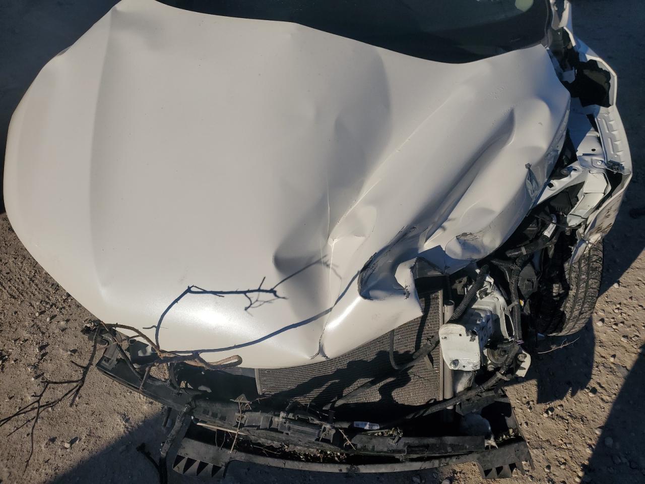 2018 Nissan Rogue - Image 12