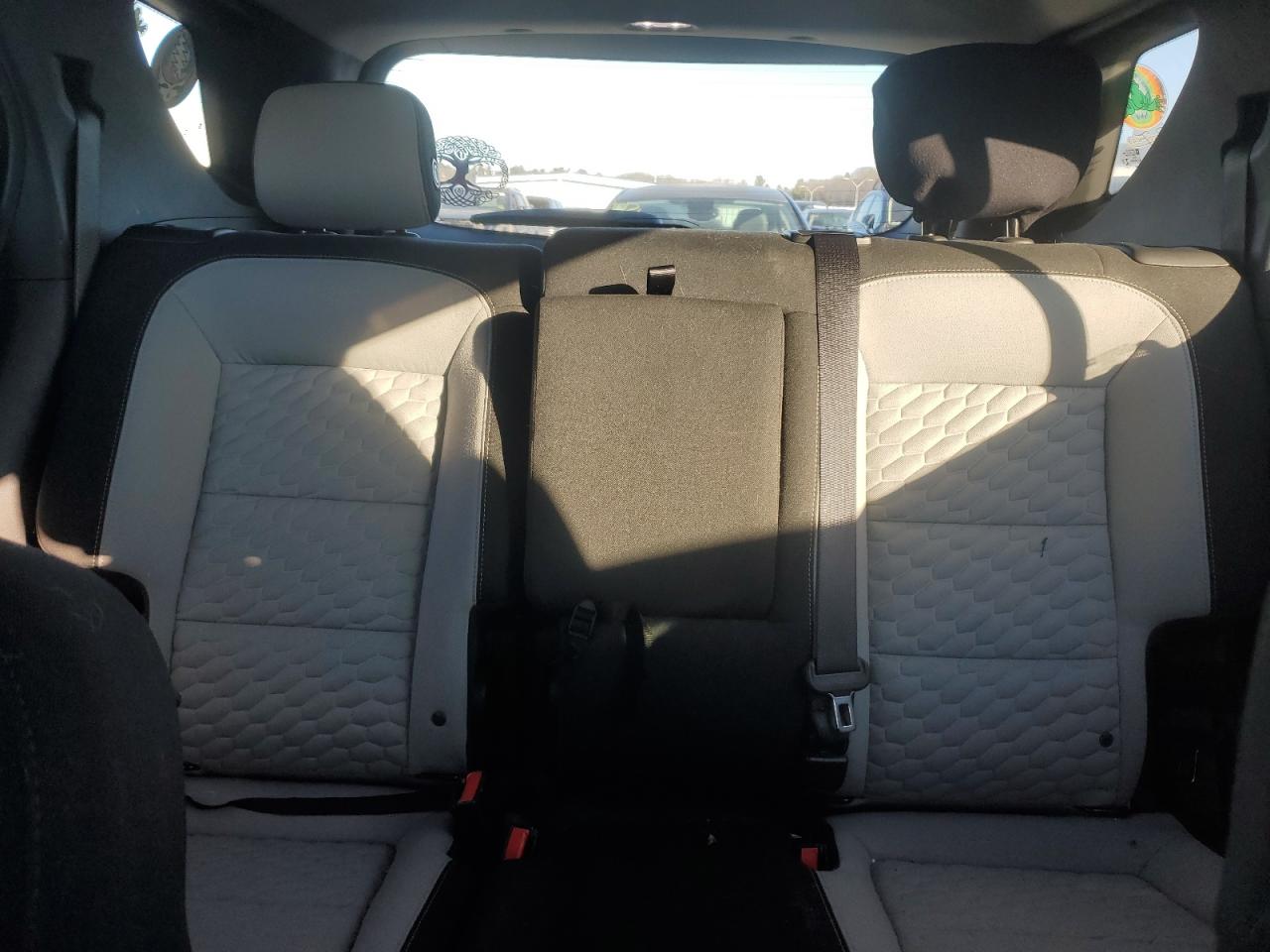 2020 Chevrolet Equinox - Image 10