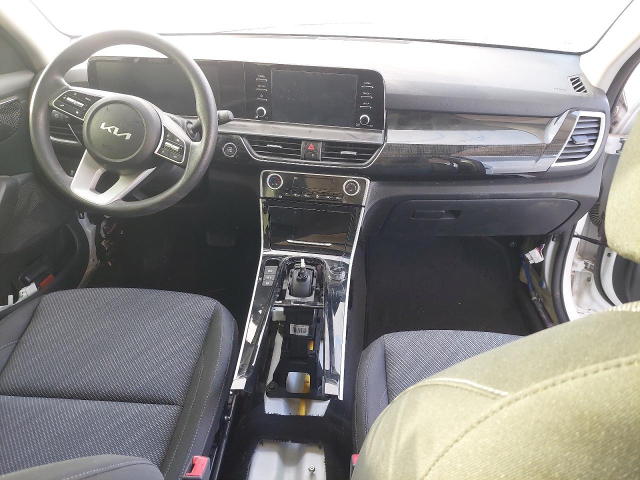 LJD5AA1D3R0115942 - 2024 KIA SELTOS - #87337544