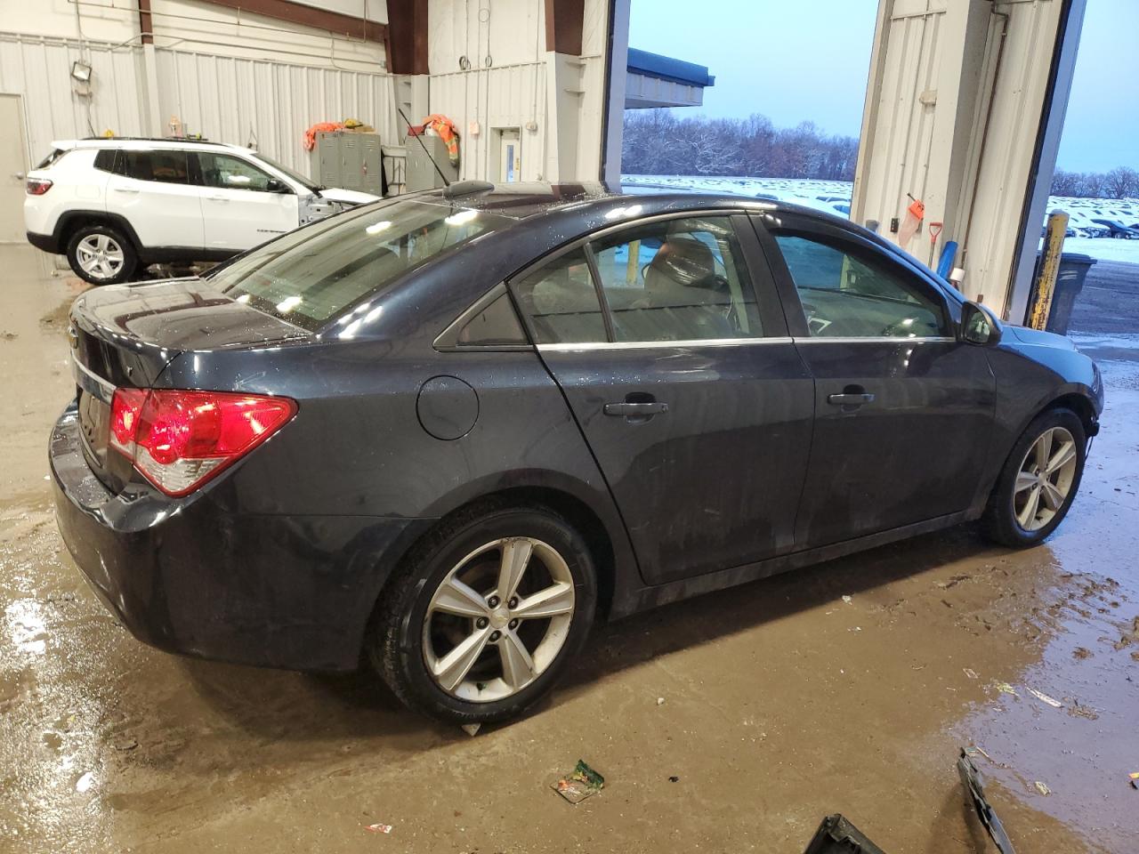 VIN 1G1PE5SB4F7253858 2015 CHEVROLET CRUZE no.3