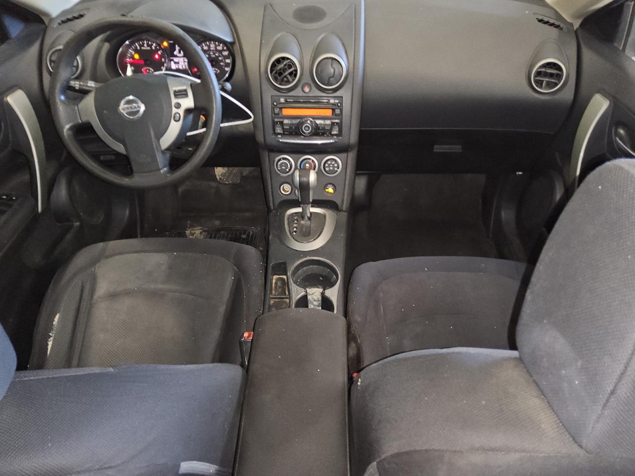 2011 Nissan Rogue - Image 8