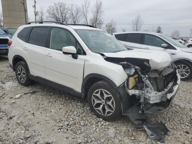  SUBARU FORESTER 2021 Biały